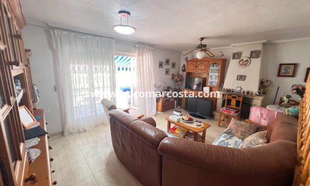 Sale - Townhouse - Guardamar del Segura