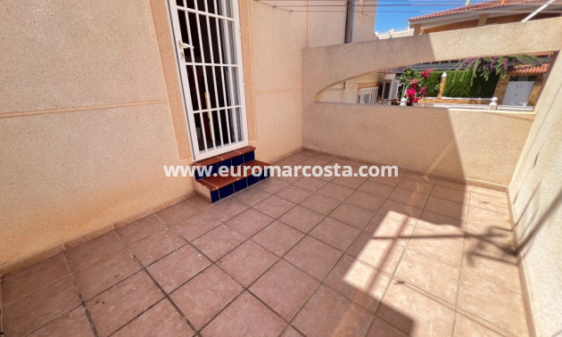 Sale - Townhouse - Guardamar del Segura