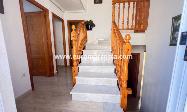 Sale - Townhouse - Guardamar del Segura