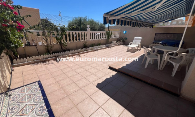 Sale - Townhouse - Guardamar del Segura