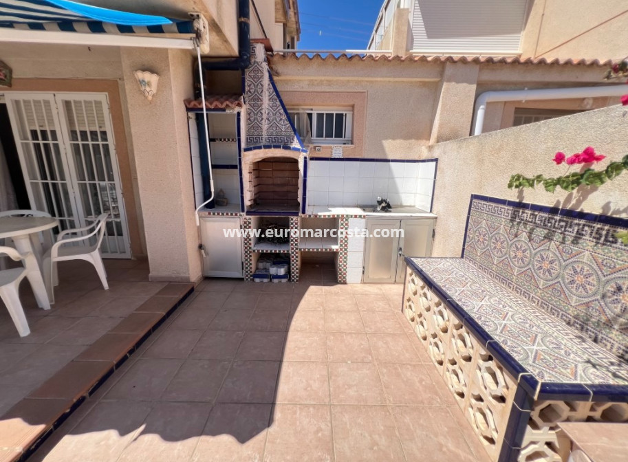 Sale - Townhouse - Guardamar del Segura