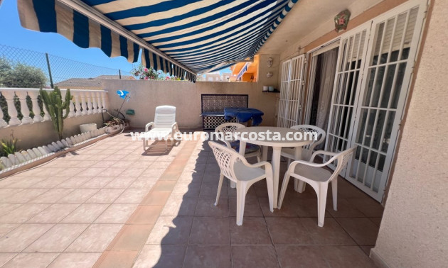 Sale - Townhouse - Guardamar del Segura