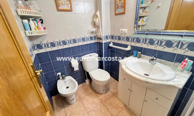 Venta - Bungalow Planta Baja - Guardamar del Segura