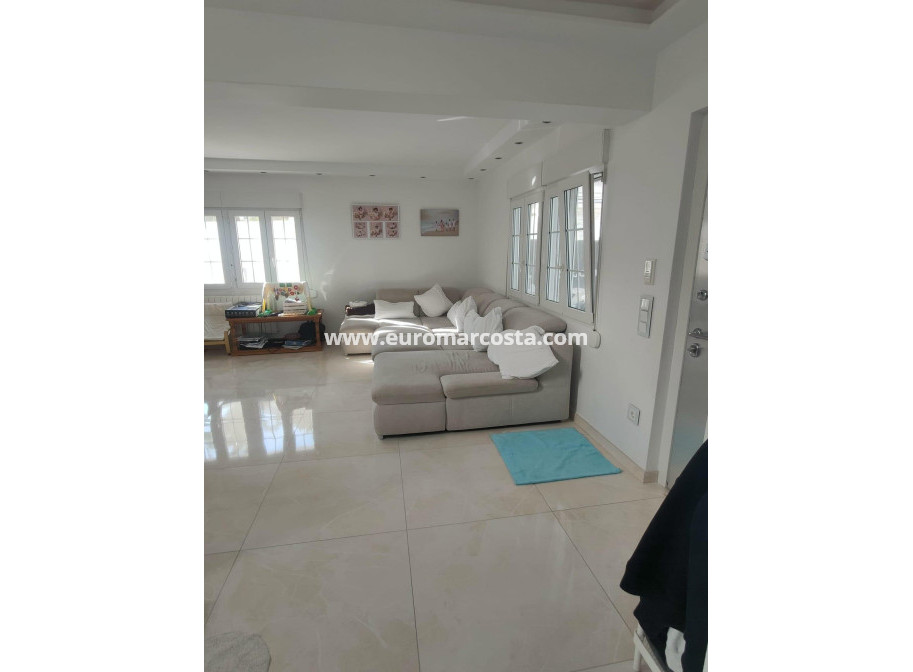 Sale - Villa - Orihuela Costa