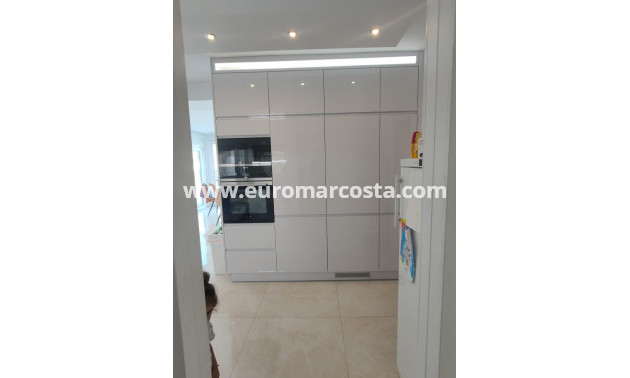 Sale - Villa - Orihuela Costa