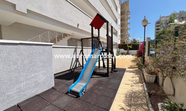 Sale - Apartment / flat - Guardamar del Segura