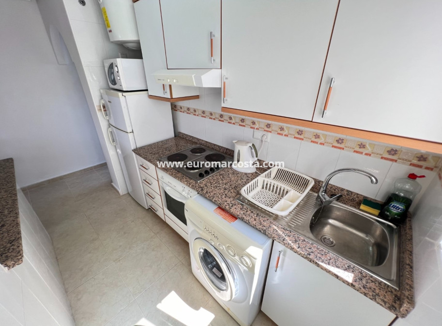 Sale - Apartment / flat - Guardamar del Segura