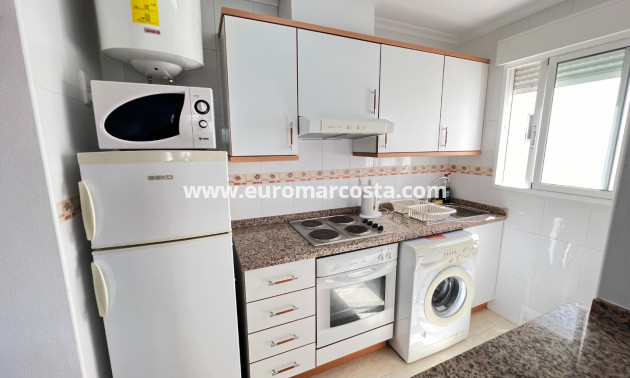 Sale - Apartment / flat - Guardamar del Segura