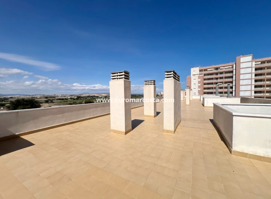 Sale - Apartment / flat - Guardamar del Segura