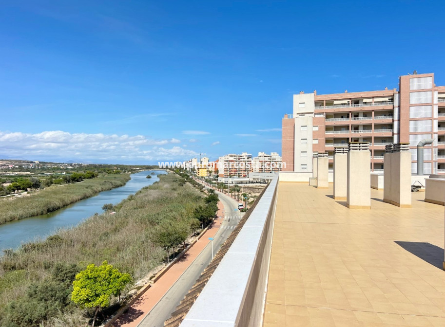 Sale - Apartment / flat - Guardamar del Segura