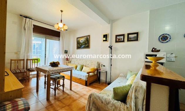 Sale - Apartment / flat - La Mata