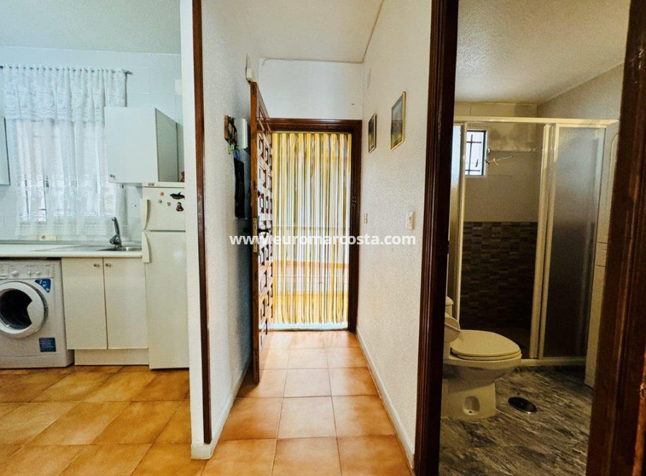 Sale - Apartment / flat - La Mata