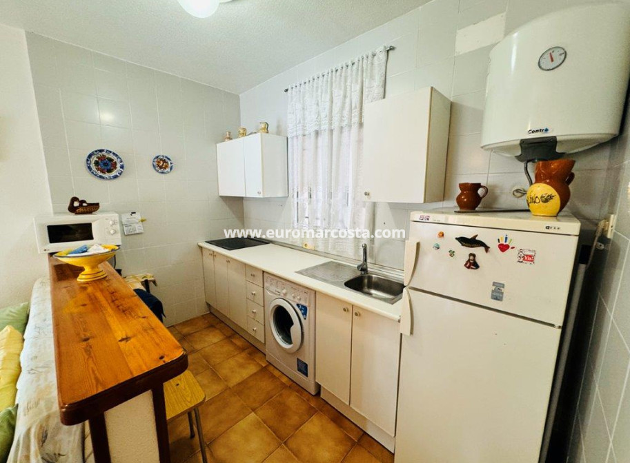 Sale - Apartment / flat - La Mata