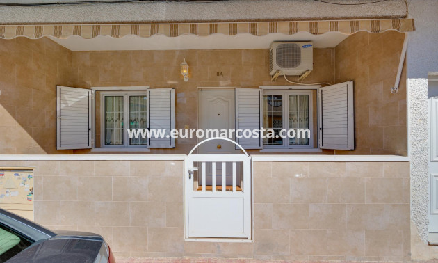 Objekte zum Wiederverkauf - Bungalow - Torrevieja - TORREVIEJA