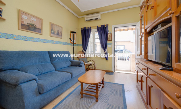 Objekte zum Wiederverkauf - Bungalow - Torrevieja - TORREVIEJA