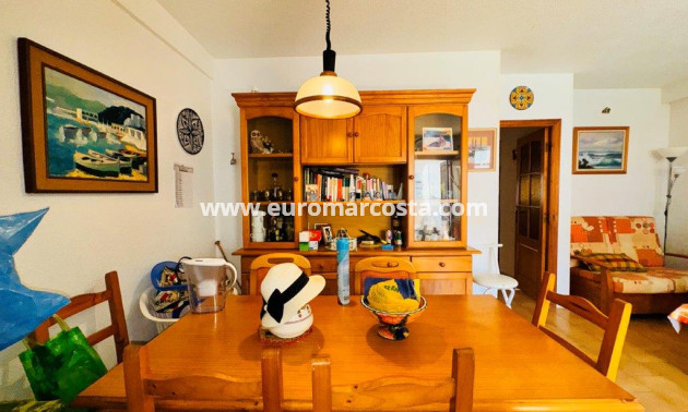 Sale - Apartment / flat - La Mata