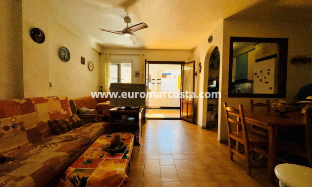 Sale - Apartment / flat - La Mata