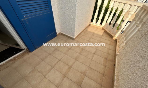 Sale - Bungalow - Torrevieja - TORREVIEJA