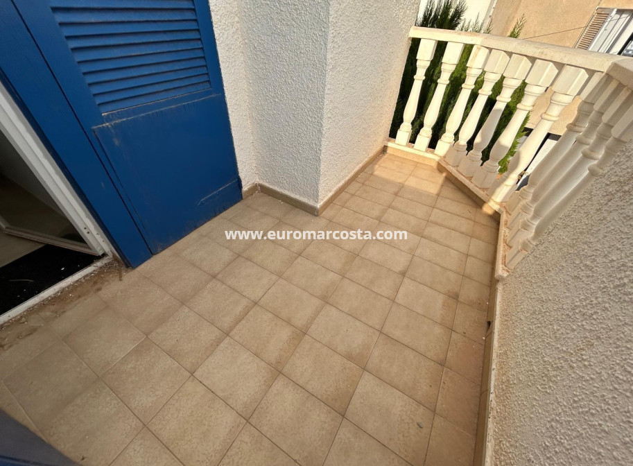 Sale - Bungalow - Torrevieja - TORREVIEJA