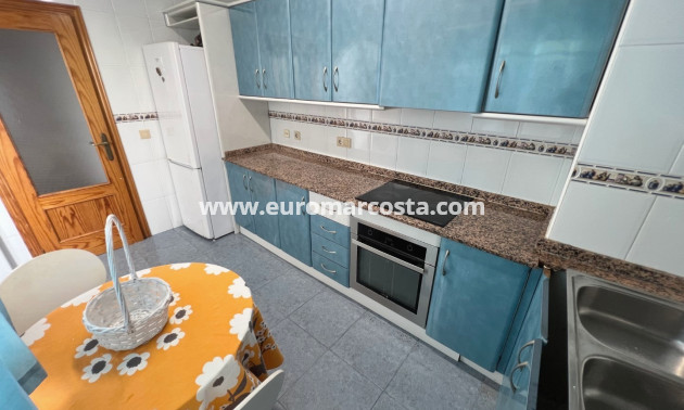 Objekte zum Wiederverkauf - Wohnung - Torrevieja - TORREVIEJA