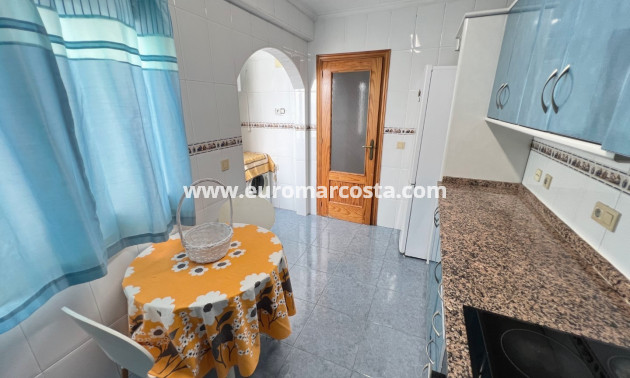 Venta - Apartamento / piso - Torrevieja - TORREVIEJA