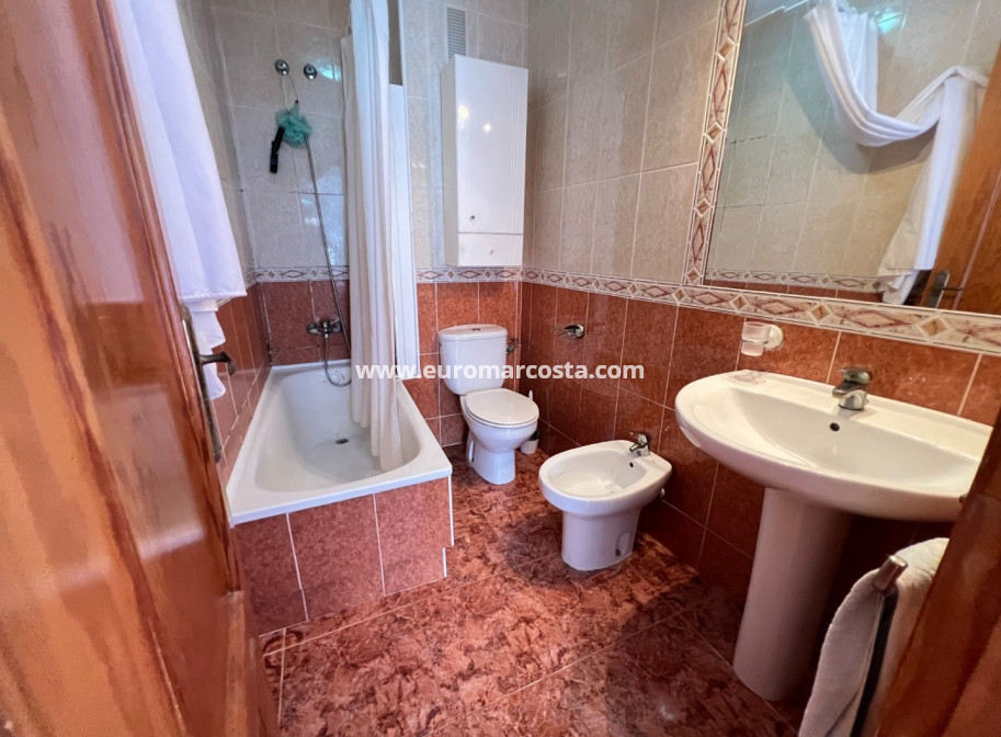 Sale - Apartment / flat - Torrevieja - TORREVIEJA