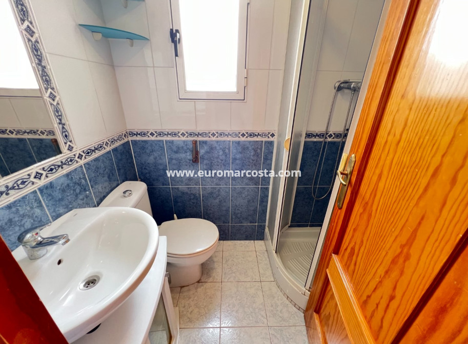 Venta - Apartamento / piso - Torrevieja - TORREVIEJA