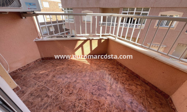 Sale - Apartment / flat - Torrevieja - TORREVIEJA