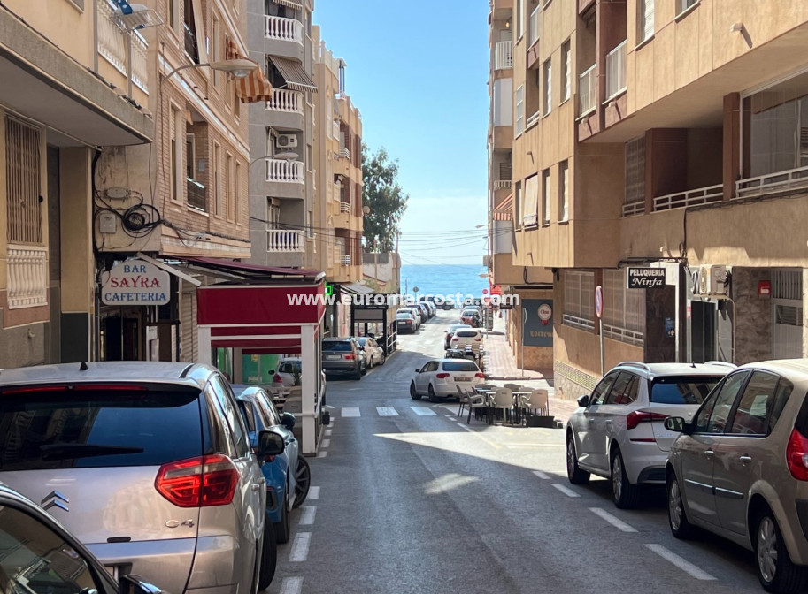 Objekte zum Wiederverkauf - Wohnung - Torrevieja - TORREVIEJA