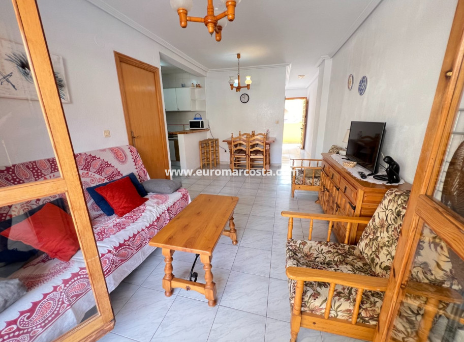 Sale - Apartment / flat - La Mata