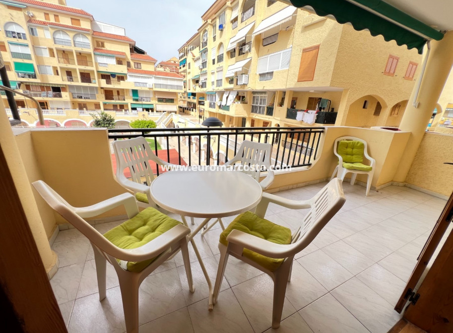 Sale - Apartment / flat - La Mata