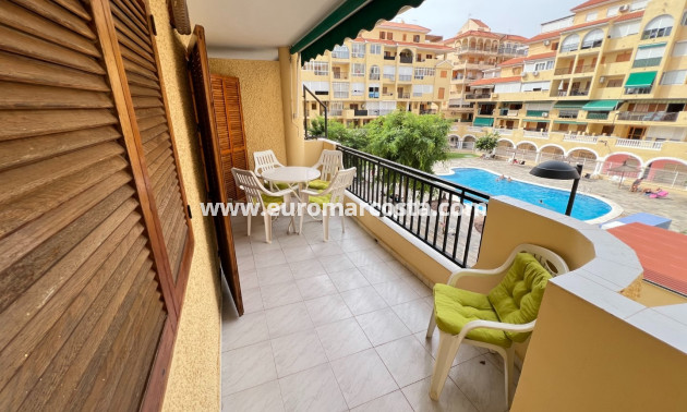 Sale - Apartment / flat - La Mata