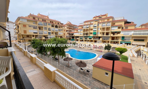 Sale - Apartment / flat - La Mata