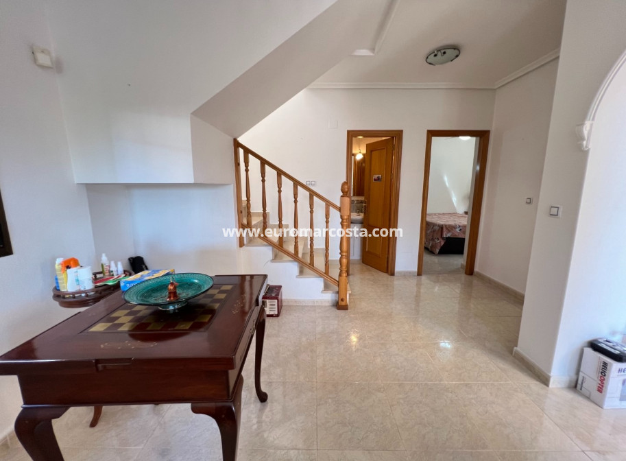 Venta - Chalet - Guardamar del Segura - raso