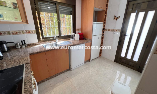 Venta - Chalet - Guardamar del Segura - raso