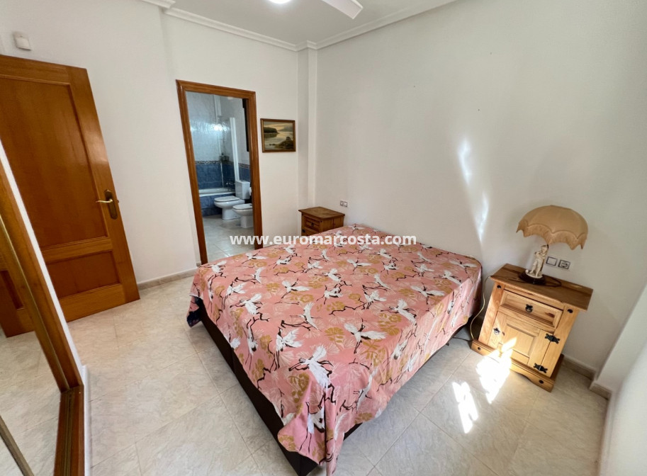 Venta - Chalet - Guardamar del Segura - raso