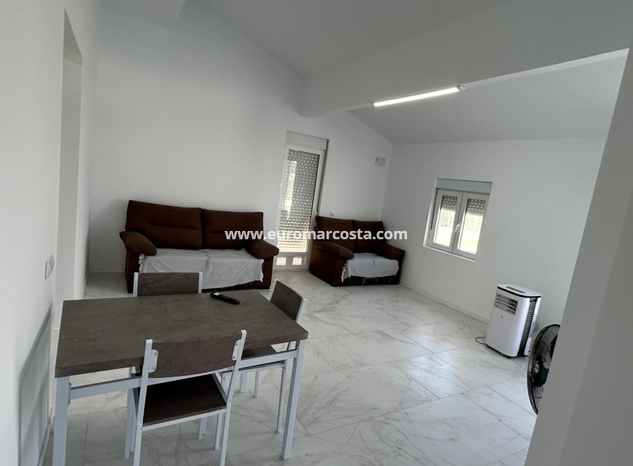 Venta - Villa - Almoradi - Heredades