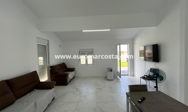 Venta - Villa - Almoradi - Heredades