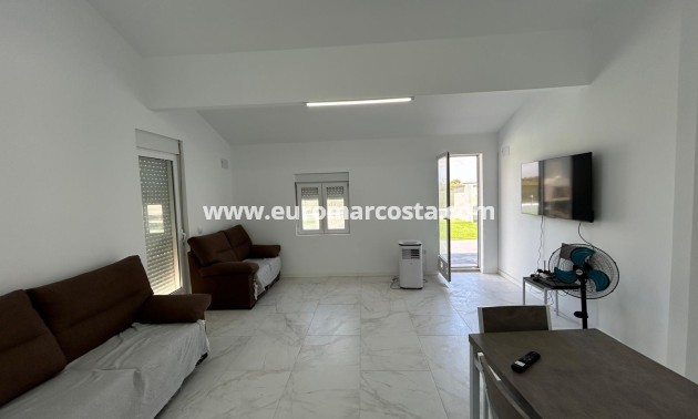 Venta - Villa - Almoradi - Heredades