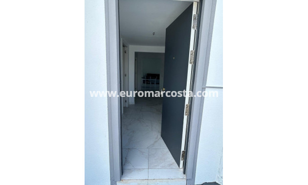 Venta - Villa - Almoradi - Heredades