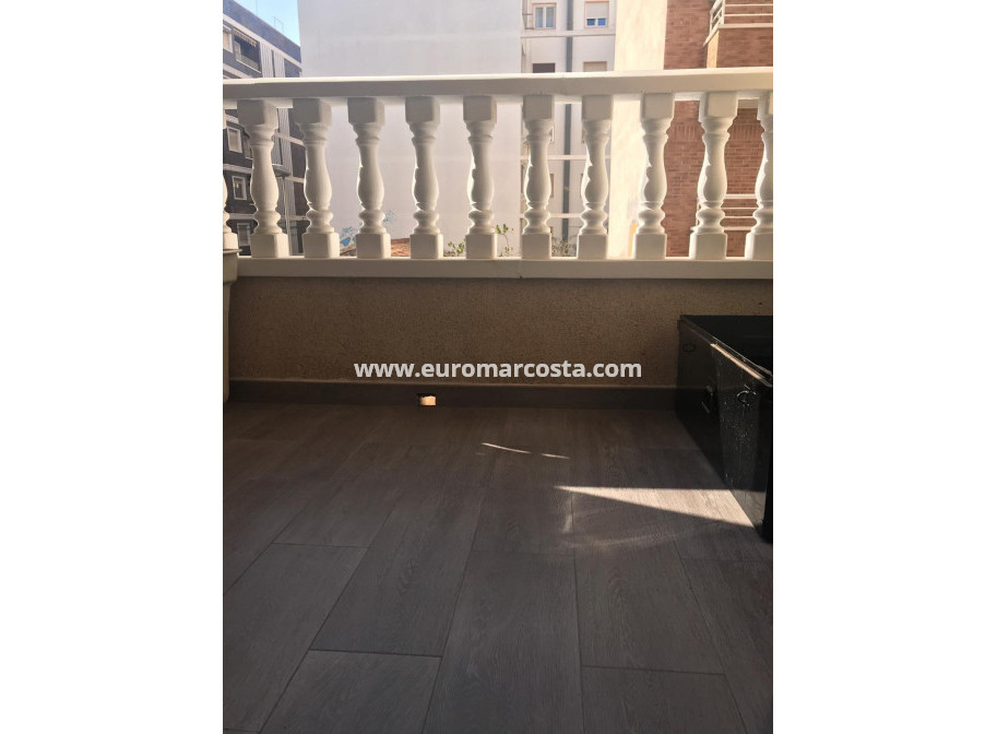 Venta - Apartamento / piso - Torrevieja - TORREVIEJA