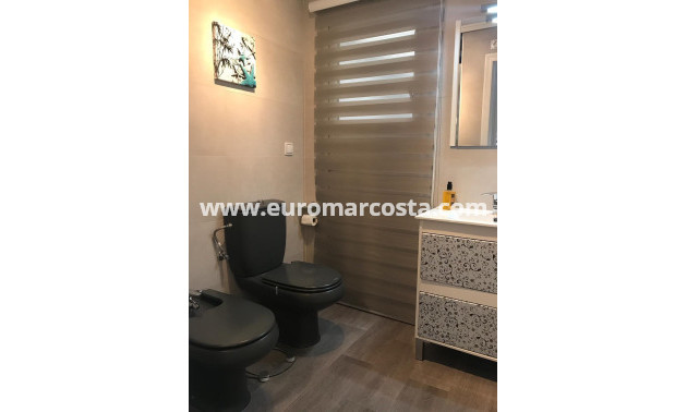 Venta - Apartamento / piso - Torrevieja - TORREVIEJA