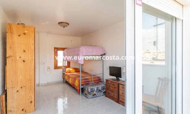 Sale - Villa - Orihuela Costa