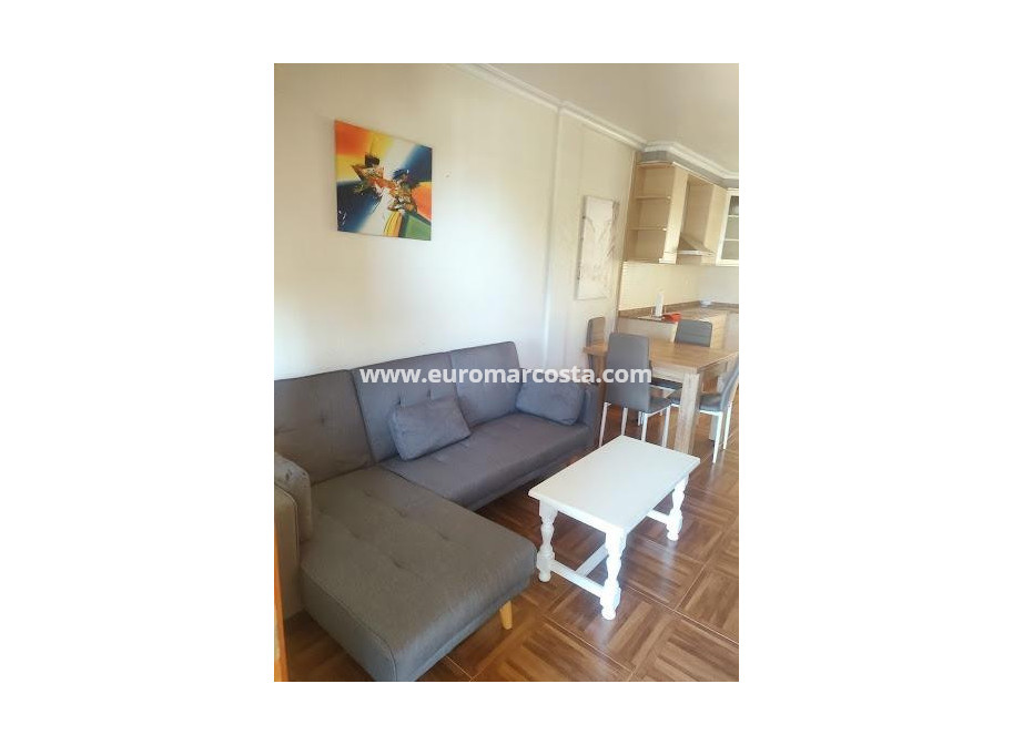 Sale - Bungalow - Torrevieja - Aguas nuevas 2