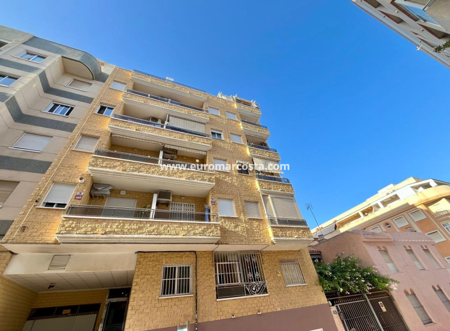 Neubauten - Wohnung - Torrevieja - TORREVIEJA