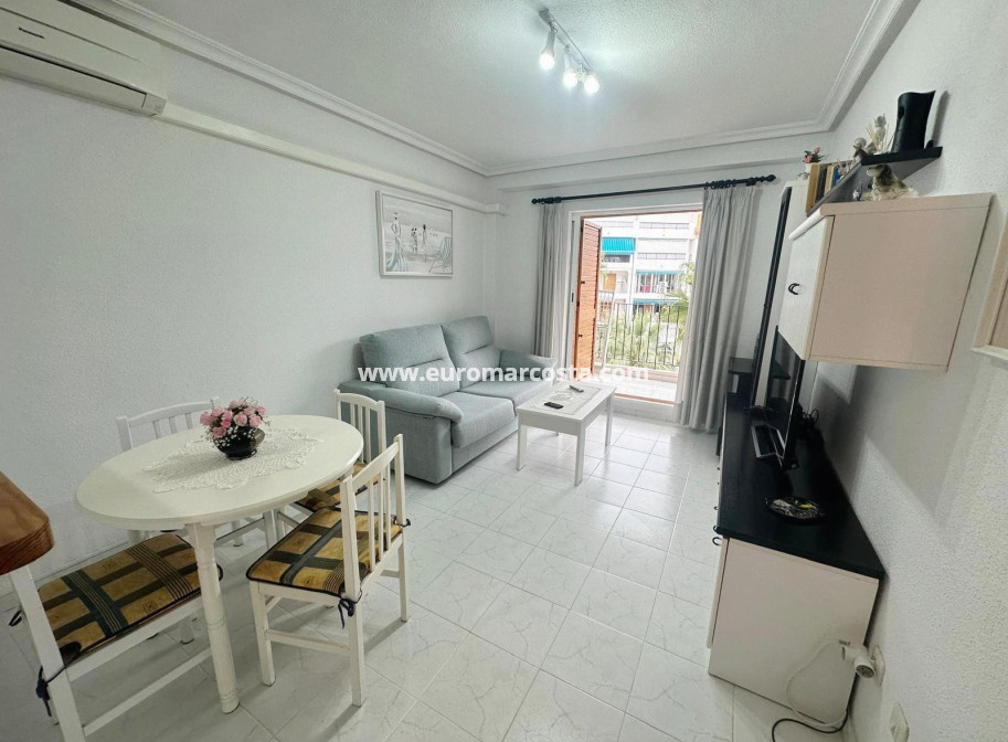 Sale - Apartment / flat - La Mata