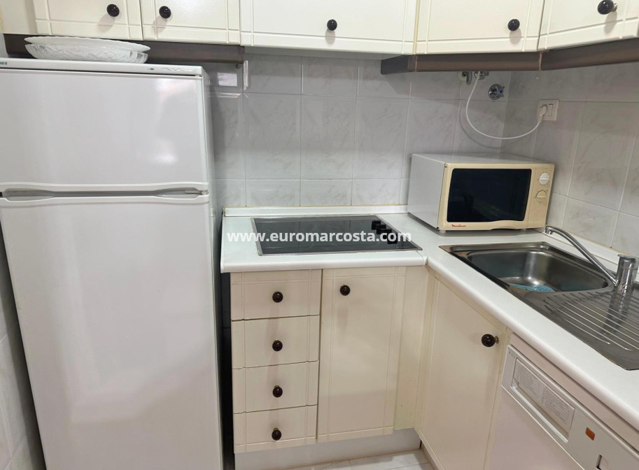 Sale - Apartment / flat - La Mata