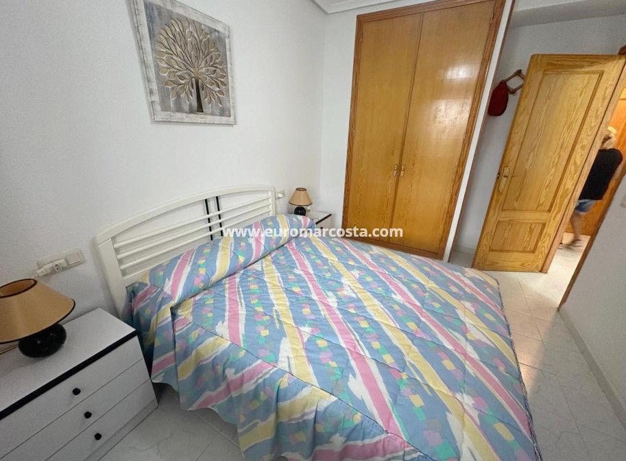 Sale - Apartment / flat - La Mata