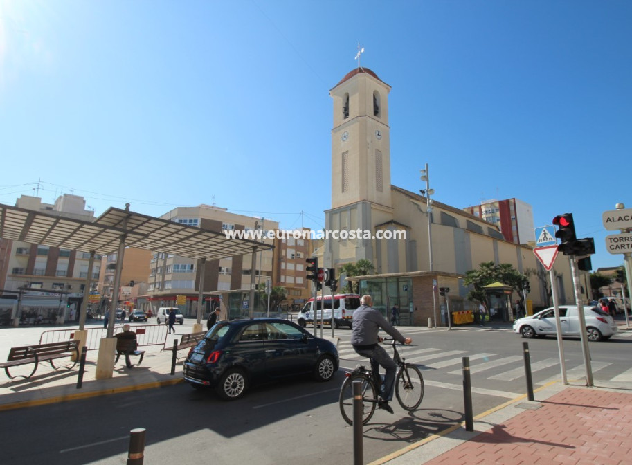 New Build - Apartment / flat - Guardamar del Segura