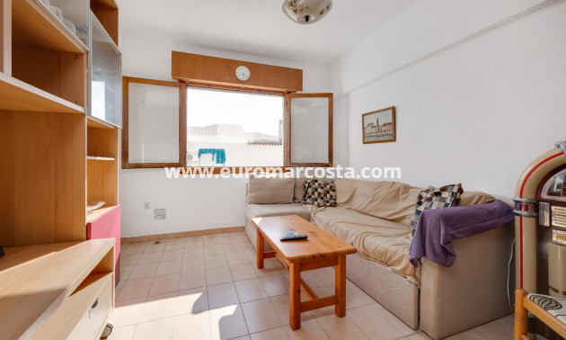 Objekte zum Wiederverkauf - Bungalow - Torrevieja - TORREVIEJA